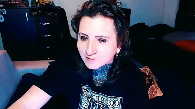Snapshot of Marieblueeyes chatting on September 30, 2025, 1:11 am Marieblueeyes online show from September 30, 2025, 1:11 am