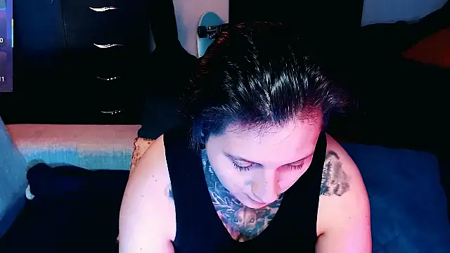 Snapshot of Marieblueeyes chatting on October 7, 2025, 5:08 am Marieblueeyes online show from October 7, 2025, 5:08 am