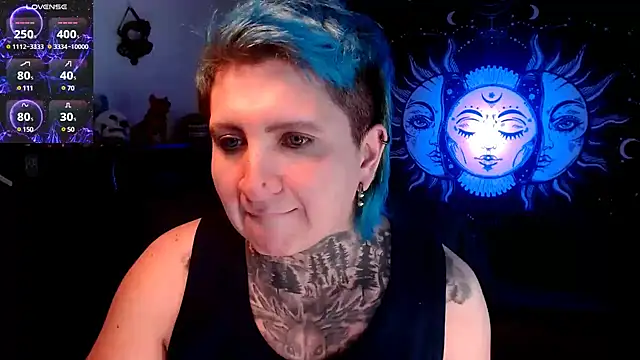 Snapshot of Marieblueeyes chatting on February 26, 2025, 1:14 am Marieblueeyes online show from February 26, 2025, 1:14 am
