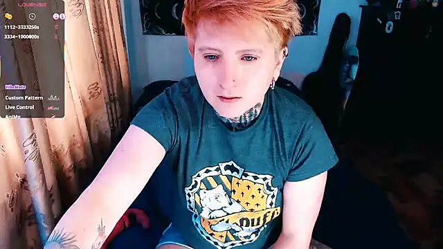 Marieblueeyes online show from November 3, 2025, 6:44 pm