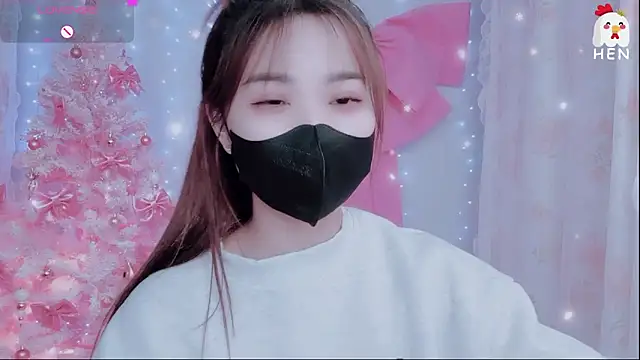 Snapshot of hen237 chatting on December 17, 2025, 6:24 pm hen237 online show from December 17, 2025, 6:24 pm