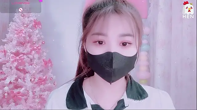 hen237 online show from November 17, 2025, 6:06 am