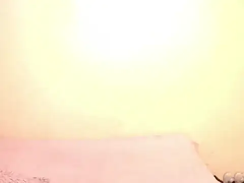 Snapshot of Queen_BootyXXX chatting on November 19, 2025, 3:06 am Queen BootyXXX online show from November 19, 2025, 3:06 am