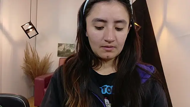 Perla Campbell online show from November 6, 2025, 7:18 pm