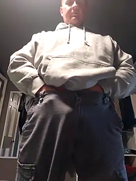 taurada76 online show from October 4, 2025, 1:34 pm