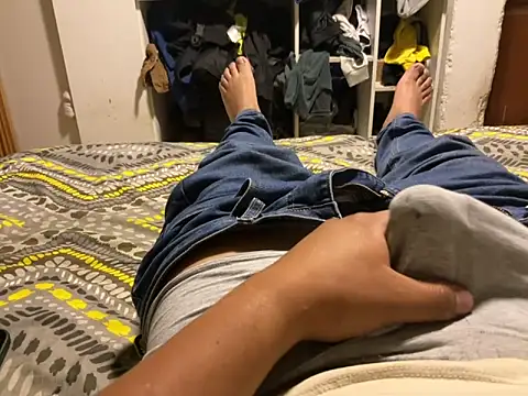Snapshot of elvis0966 chatting on May 17, 2026, 5:29 am elvis0966 online show from May 17, 2026, 5:29 am