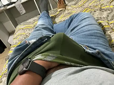 elvis0966 online show from March 21, 2025, 4:39 am