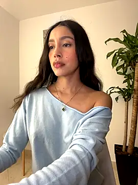 Snapshot of SelenaStone chatting on November 8, 2025, 10:57 pm SelenaStone online show from November 8, 2025, 10:57 pm