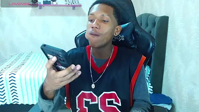 ManSant online show from September 12, 2025, 2:28 pm