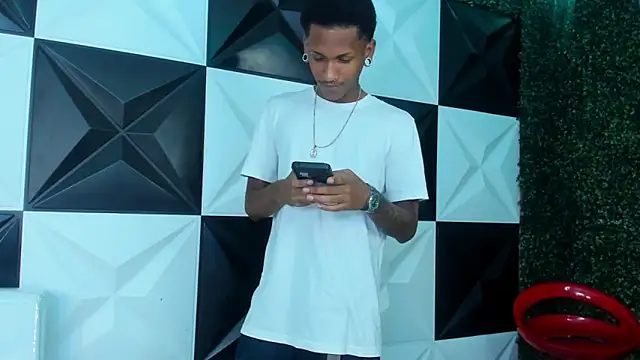 Snapshot of ManSant chatting on February 6, 2026, 2:46 pm ManSant online show from February 6, 2026, 2:46 pm