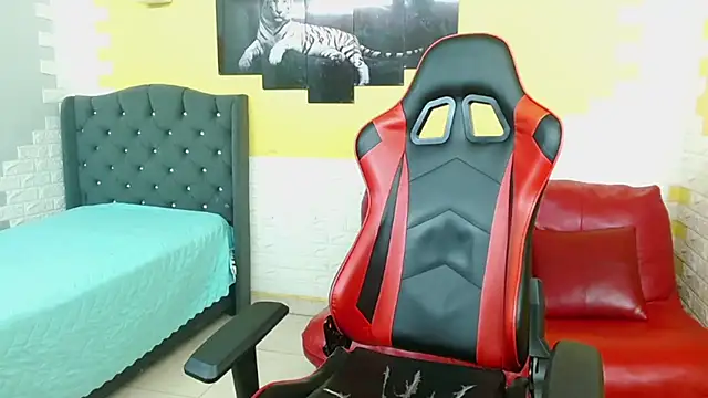 Snapshot of ManSant chatting on February 23, 2026, 8:09 pm ManSant online show from February 23, 2026, 8:09 pm