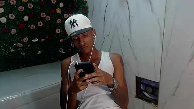 Snapshot of ManSant chatting on February 27, 2026, 3:01 pm ManSant online show from February 27, 2026, 3:01 pm