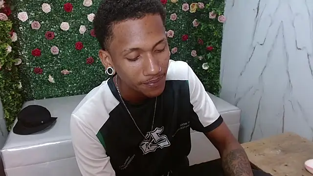 Snapshot of ManSant chatting on January 19, 2026, 4:11 pm ManSant online show from January 19, 2026, 4:11 pm