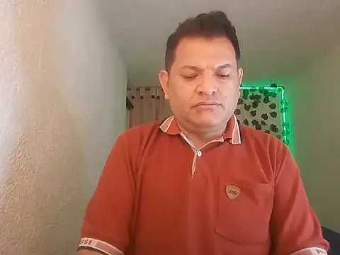 Snapshot of SexDiffrent chatting on May 22, 2026, 7:34 pm SexDiffrent online show from May 22, 2026, 7:34 pm