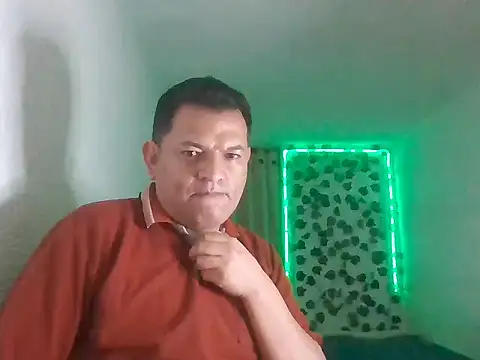 Snapshot of SexDiffrent chatting on May 15, 2026, 11:47 pm SexDiffrent online show from May 15, 2026, 11:47 pm