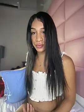 Snapshot of Ashly_Miller chatting on March 4, 2026, 7:54 pm Ashly Miller online show from March 4, 2026, 7:54 pm