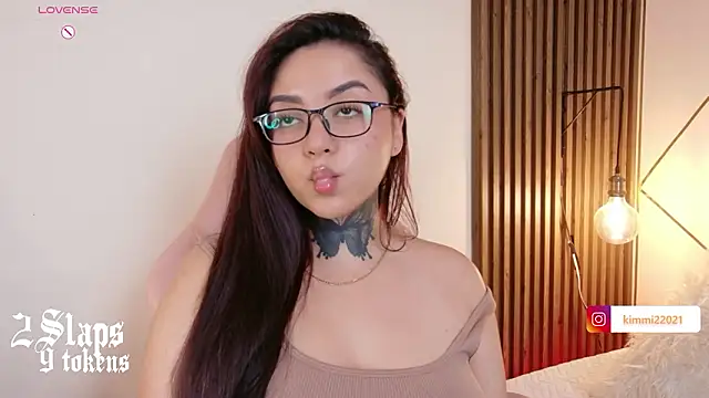 Snapshot of kim_blake chatting on February 2, 2026, 11:42 am kim blake online show from February 2, 2026, 11:42 am