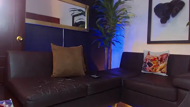 Snapshot of Markboyl chatting on March 11, 2025, 12:39 pm Markboyl online show from March 11, 2025, 12:39 pm