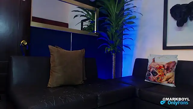 Snapshot of Markboyl chatting on December 28, 2024, 12:56 pm Markboyl online show from December 28, 2024, 12:56 pm