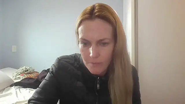 Annylove1 online show from July 24, 2026, 12:12 pm