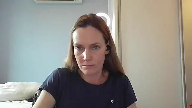 Snapshot of Annylove1 chatting on November 24, 2025, 3:45 pm Annylove1 online show from November 24, 2025, 3:45 pm