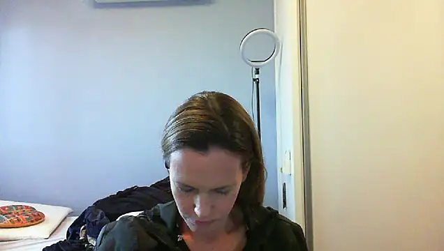 Snapshot of Annylove1 chatting on October 30, 2025, 11:52 am Annylove1 online show from October 30, 2025, 11:52 am