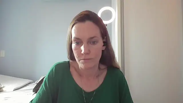 Snapshot of Annylove1 chatting on November 18, 2025, 3:48 pm Annylove1 online show from November 18, 2025, 3:48 pm