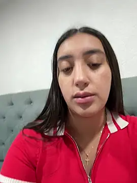 Snapshot of Hannahoff chatting on June 12, 2026, 2:31 am Hannahoff online show from June 12, 2026, 2:31 am