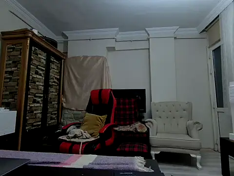 Snapshot of ALPHANDRE chatting on September 17, 2025, 4:42 pm ALPHANDRE online show from September 17, 2025, 4:42 pm