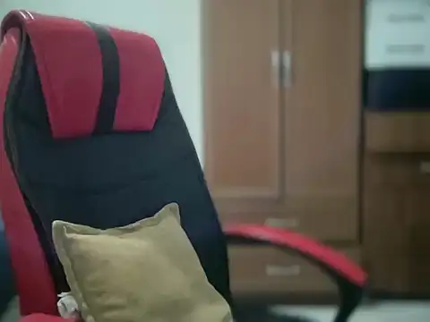 ALPHANDRE online show from January 17, 2026, 8:23 pm