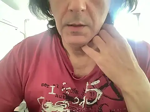 Snapshot of ALPHANDRE chatting on March 16, 2025, 6:31 am ALPHANDRE online show from March 16, 2025, 6:31 am