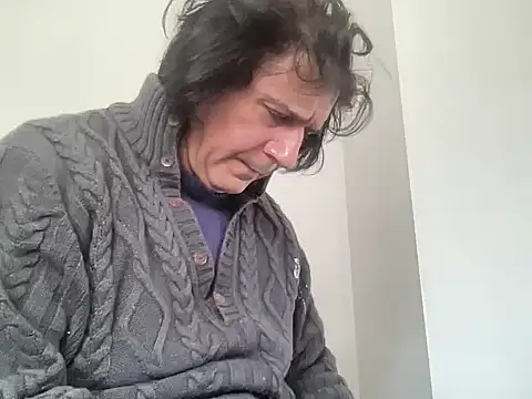 Snapshot of ALPHANDRE chatting on March 22, 2025, 7:04 am ALPHANDRE online show from March 22, 2025, 7:04 am