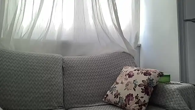 Snapshot of ALPHANDRE chatting on March 20, 2025, 12:00 pm ALPHANDRE online show from March 20, 2025, 12:00 pm