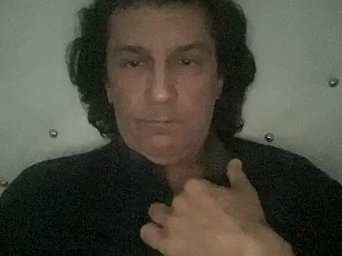 Snapshot of ALPHANDRE chatting on March 19, 2025, 6:35 am ALPHANDRE online show from March 19, 2025, 6:35 am