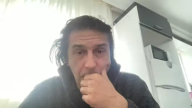 Snapshot of ALPHANDRE chatting on March 20, 2025, 8:53 am ALPHANDRE online show from March 20, 2025, 8:53 am