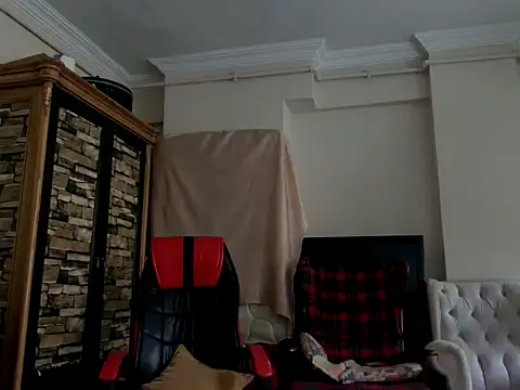 Snapshot of ALPHANDRE chatting on September 17, 2025, 4:36 am ALPHANDRE online show from September 17, 2025, 4:36 am