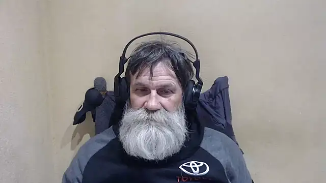 AlexNudo online show from April 13, 2026, 10:41 am