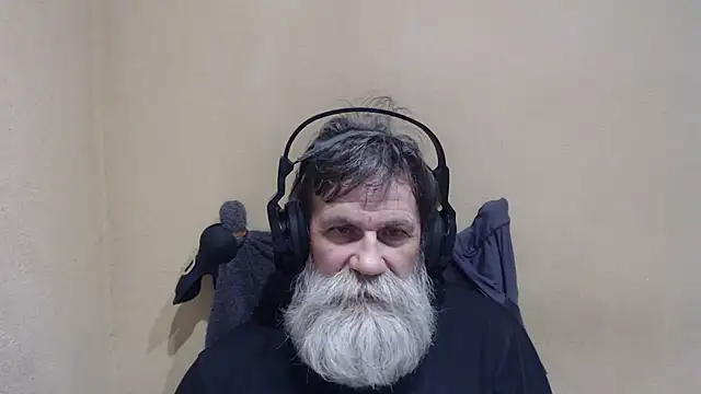 AlexNudo online show from April 15, 2026, 7:03 am