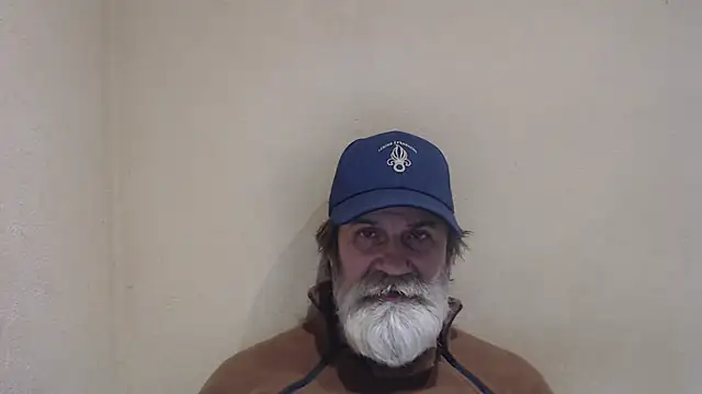Snapshot of AlexNudo chatting on February 15, 2025, 2:44 pm AlexNudo online show from February 15, 2025, 2:44 pm