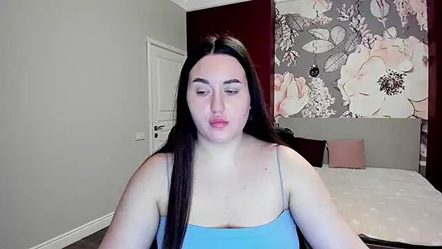 Roxie Bradley online show from February 6, 2026, 6:53 am