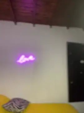 Snapshot of Im_sophiie chatting on March 19, 2025, 7:29 am Im sophiie online show from March 19, 2025, 7:29 am