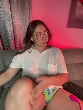 Snapshot of Im_sophiie chatting on March 11, 2025, 9:13 am Im sophiie online show from March 11, 2025, 9:13 am