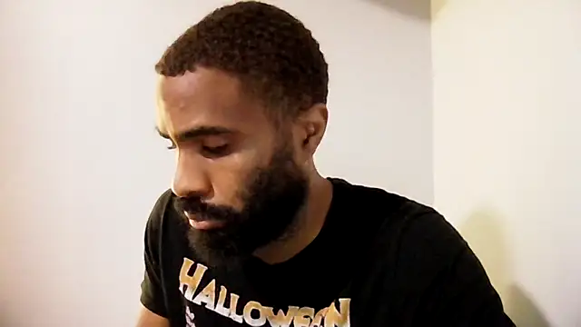 Snapshot of SlxmXBlxck chatting on November 8, 2025, 2:53 pm SlxmXBlxck online show from November 8, 2025, 2:53 pm