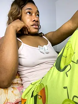  yisela  online show from October 30, 2025, 12:42 am