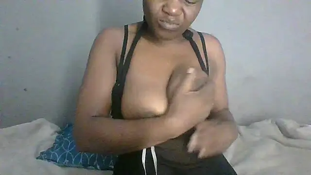 BeejayLoverxx online show from February 16, 2025, 5:04 am