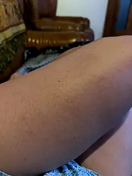 Snapshot of sweetmystery1 chatting on September 11, 2025, 4:18 pm sweetmystery1 online show from September 11, 2025, 4:18 pm