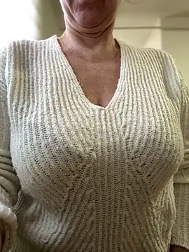 sweetmystery1 online show from March 6, 2026, 11:16 am