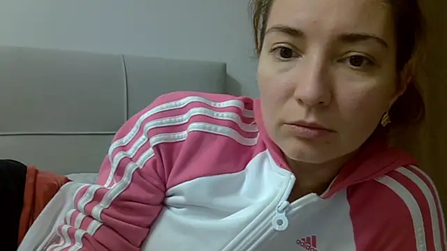 Ashleyspice online show from November 17, 2025, 10:41 am