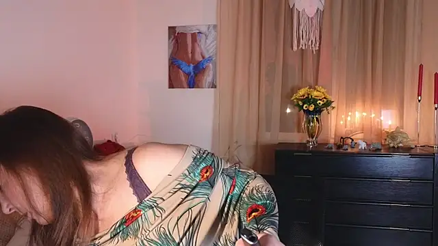 Snapshot of vanessawis_ chatting on December 15, 2025, 12:16 am vanessawis online show from December 15, 2025, 12:16 am