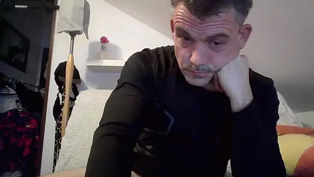 Cambitchboy online show from January 18, 2026, 9:51 pm